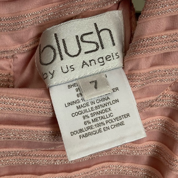 Girl Dress pink - Picture 3 of 3